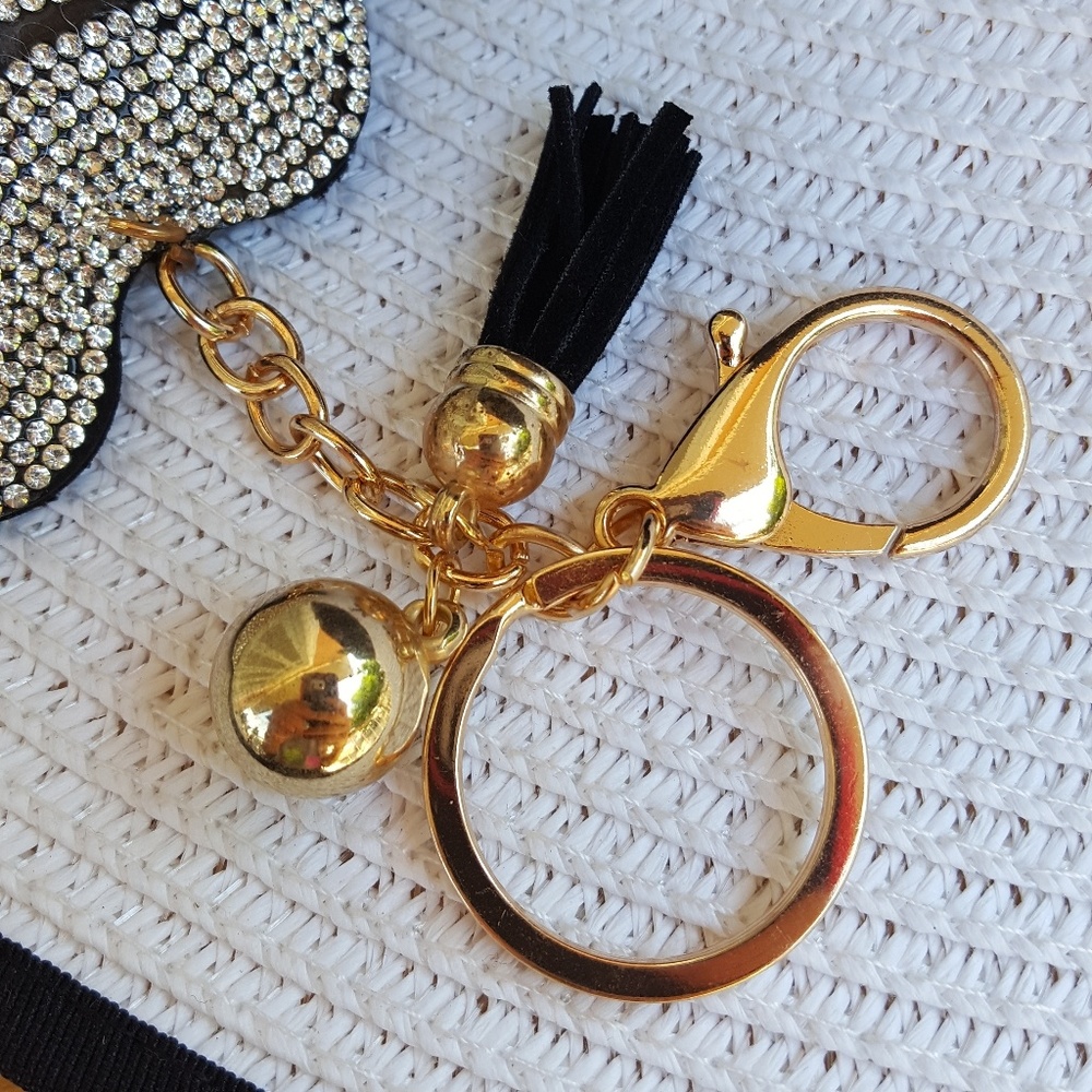 Lip Rhinestone Keychain - Picture 3 of 3