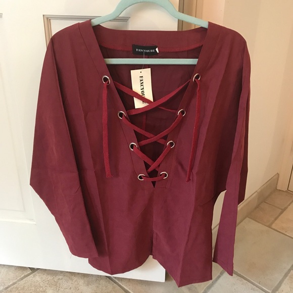 NWT lace up oversized red top - Picture 3 of 4