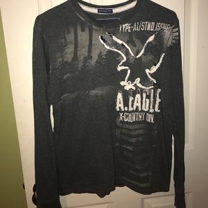 Men's long sleeve American Eagle t-shirt