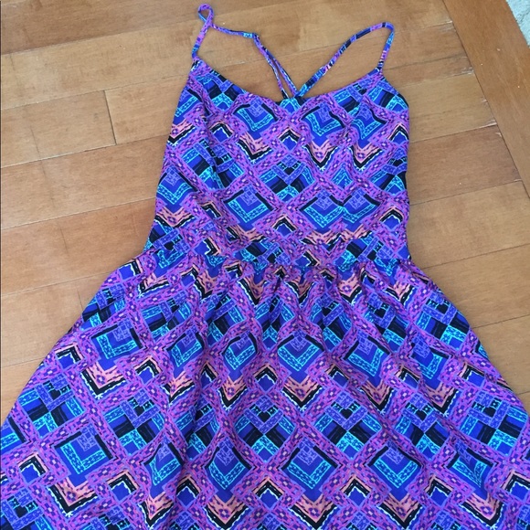 Backless Aeropostale Short Dress - Picture 1 of 7