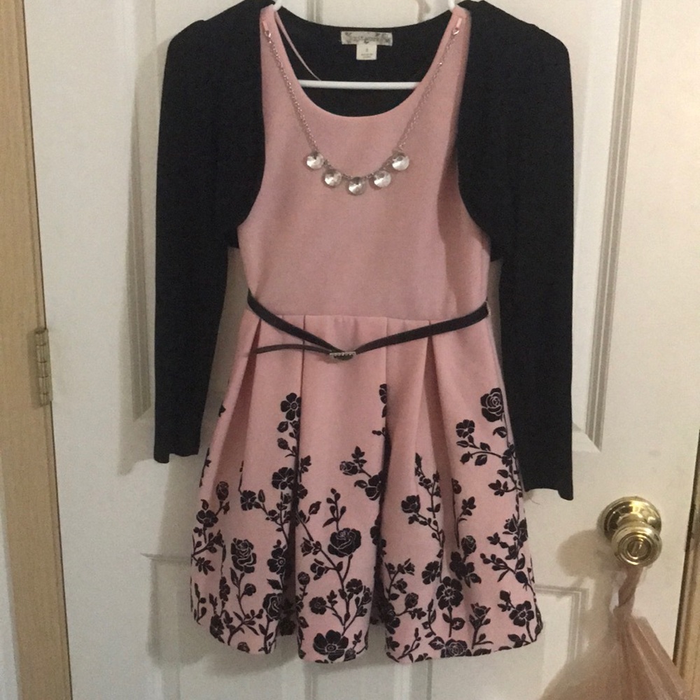 Knitworks dress with belt, necklace and cover-up.