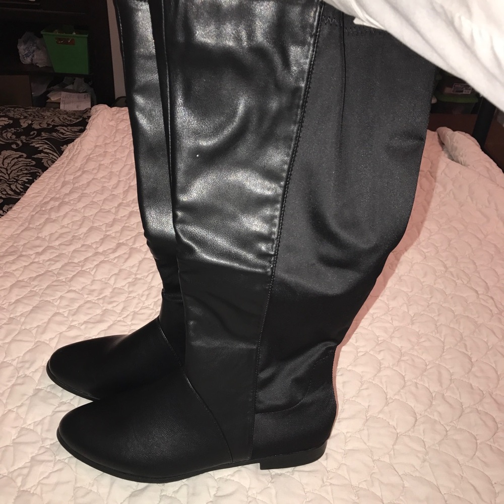 🎀Never Worn calf height Boots Price Firm