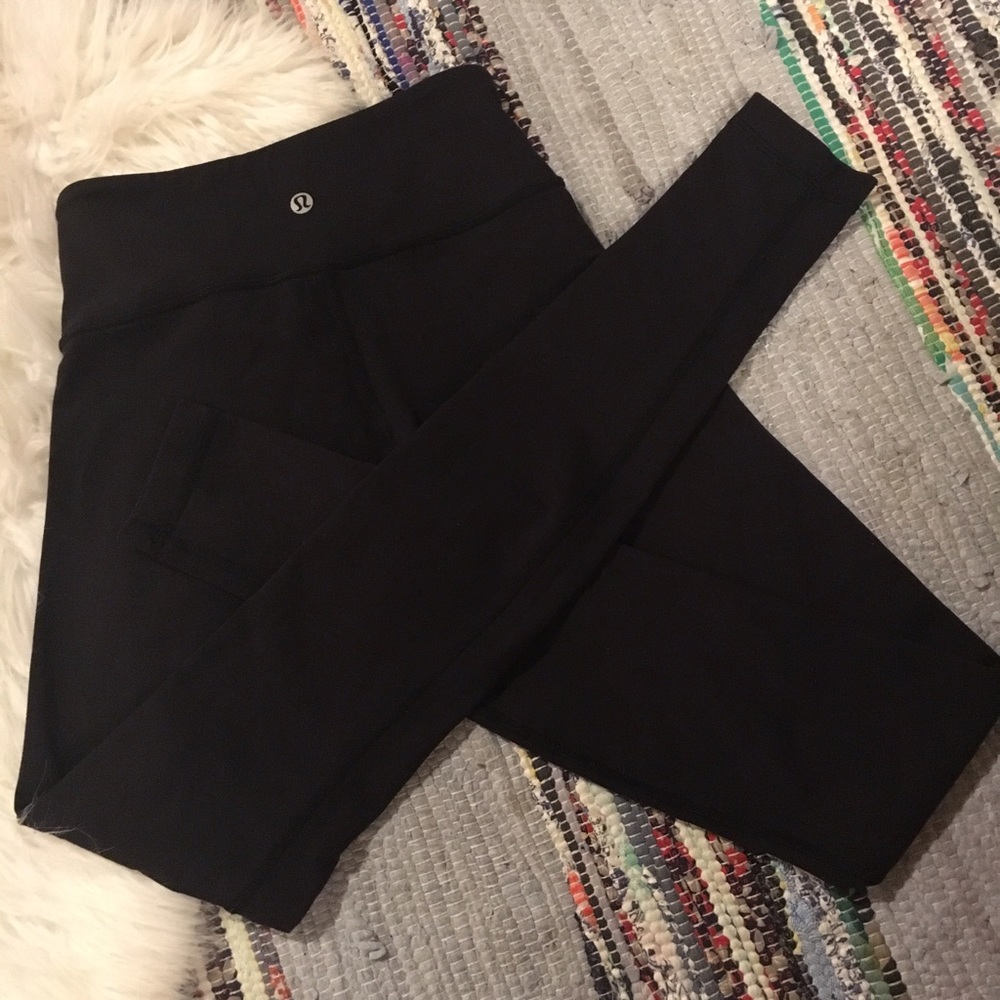 Lululemon Black Wunder Under Leggings