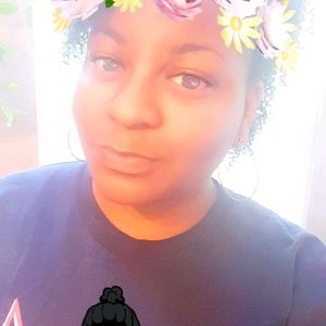 Meet your Posher, Meosha