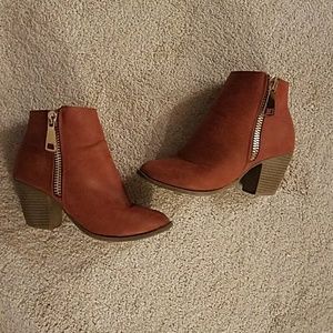 Booties! Size 7