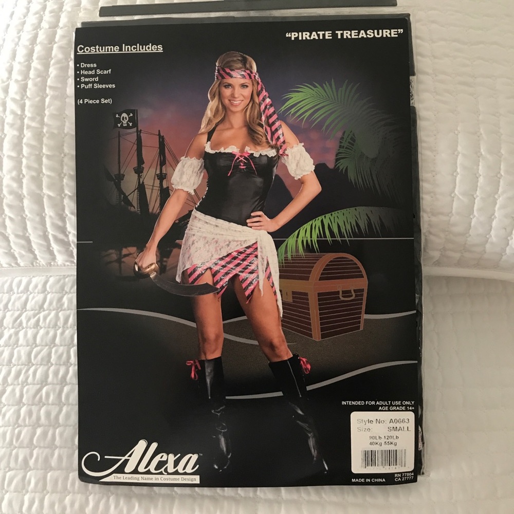 NWT Pirate Treasure Adult Halloween Costume