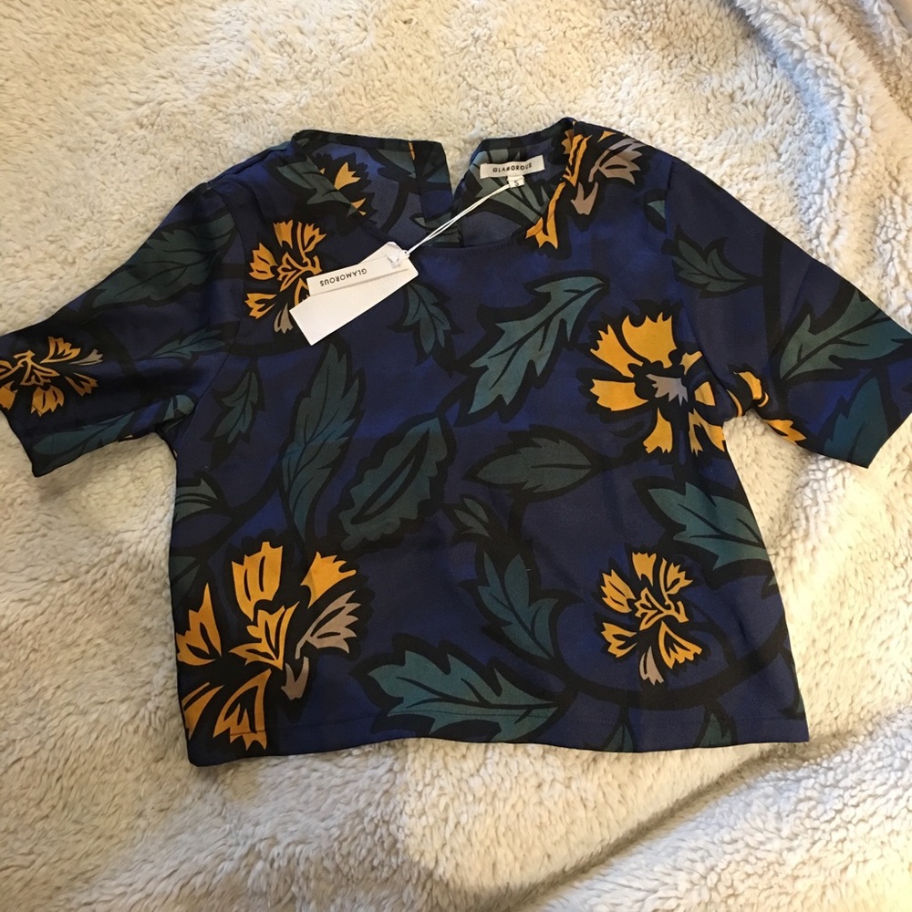 Glamorous Crop Floral Blouse.
