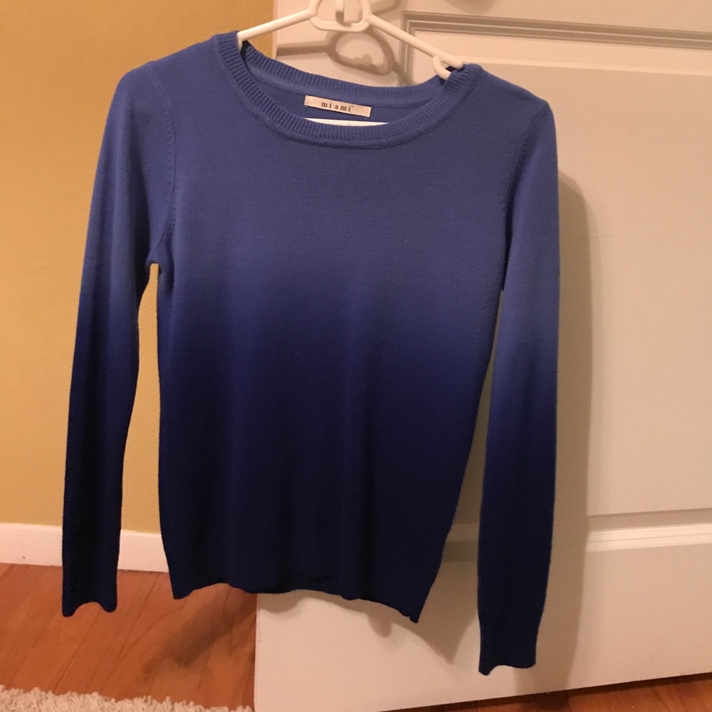 Blue ombré sweater