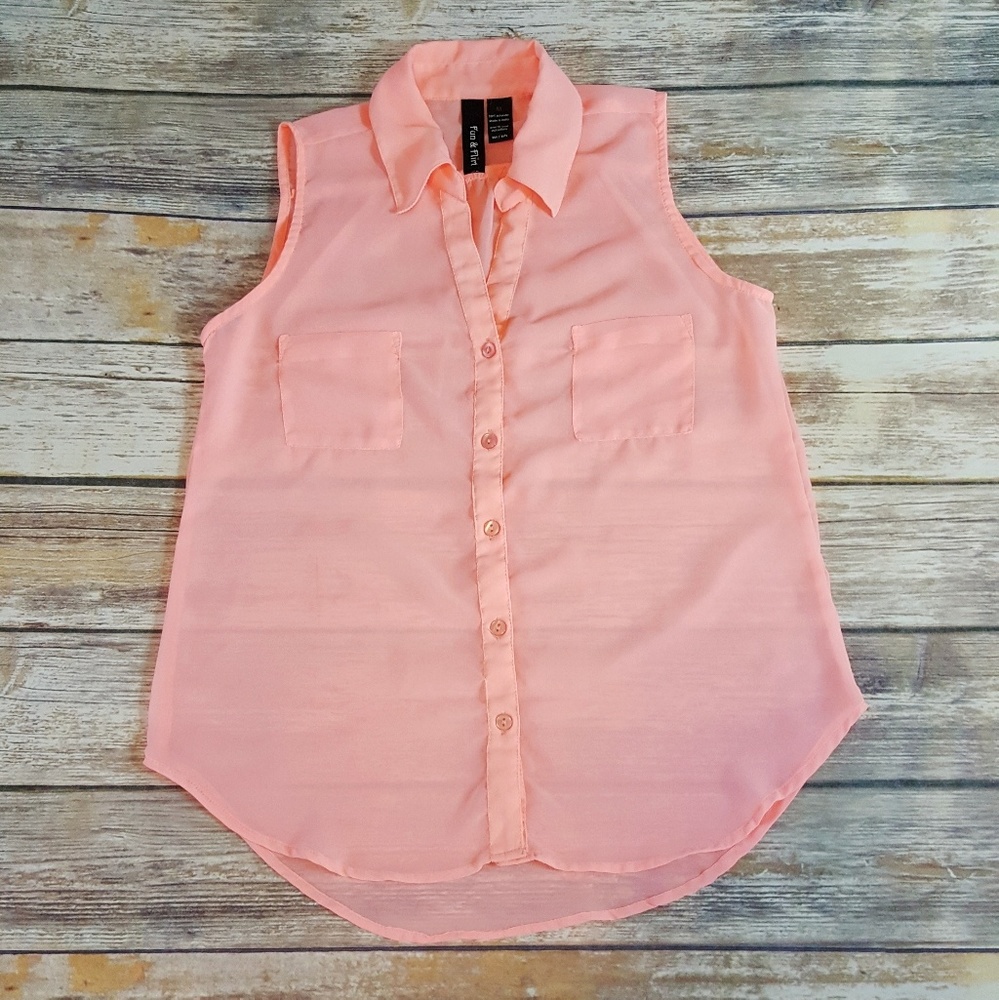 Sleeveless Blouse