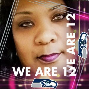 Meet your Posher, Roxanne