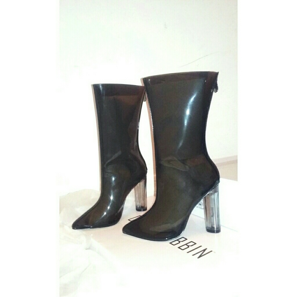 Black Boots