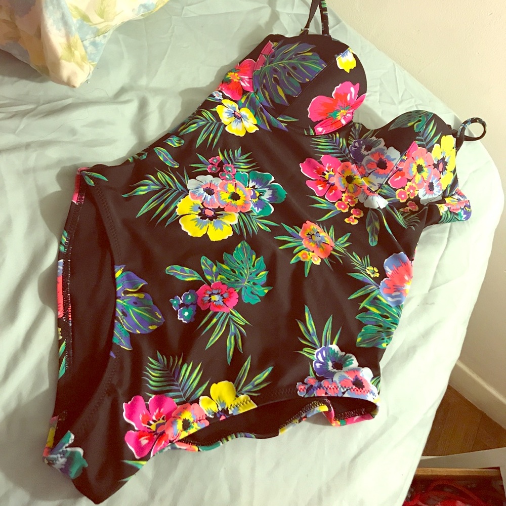 One piece floral bathing suit