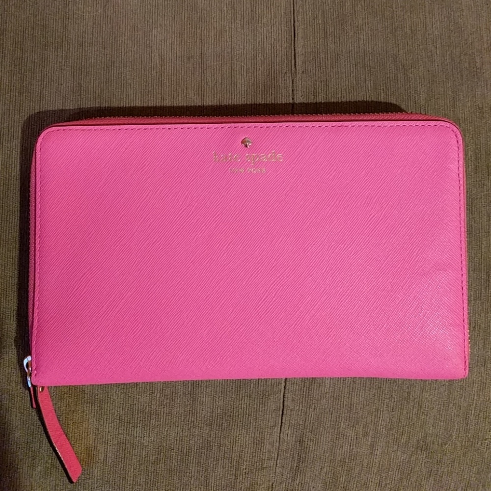Kate Spade Mikas Pond Travel Wallet