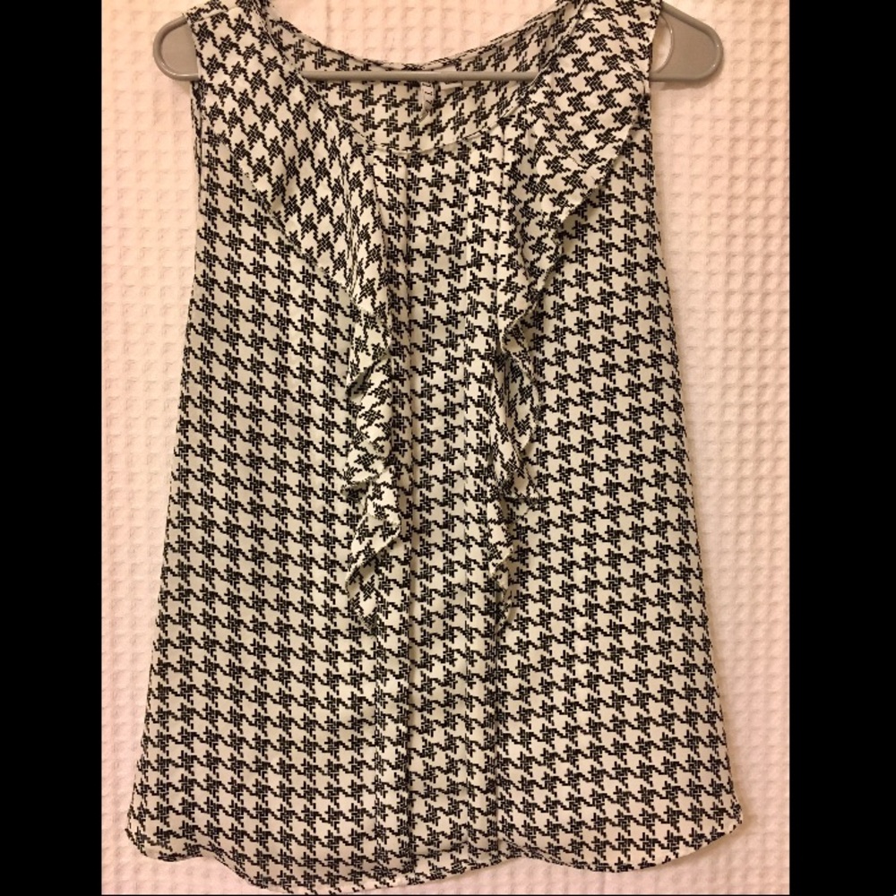 ELLE Ruffle Tank Top
