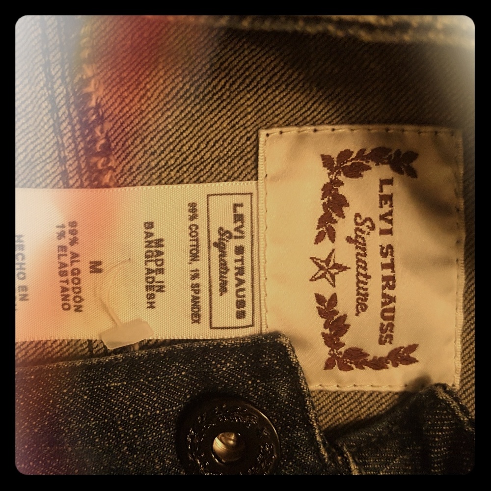 Women's medium Levi Stauss Jacket