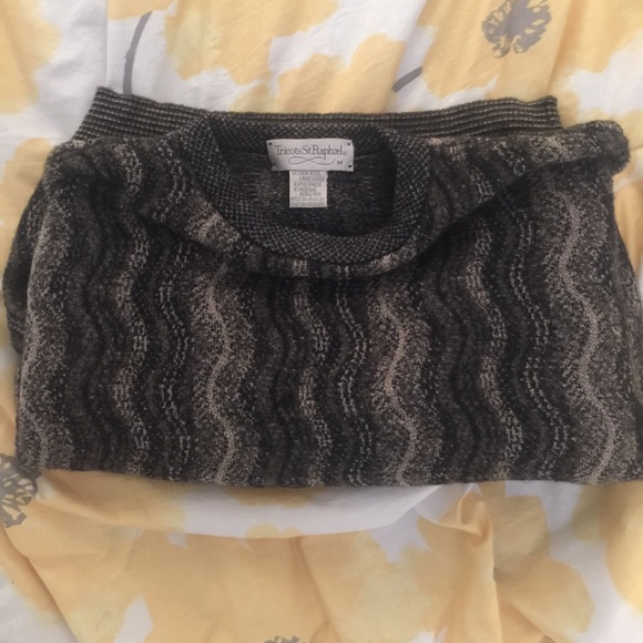 Green/Grey Sweater - Picture 2 of 3