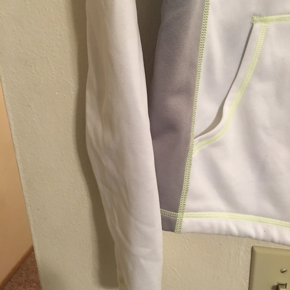 Fila Jacket - Picture 3 of 7