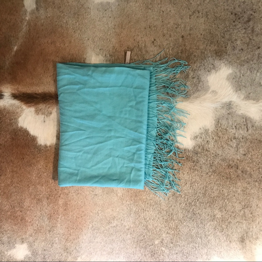 100% Cashmere Scarf