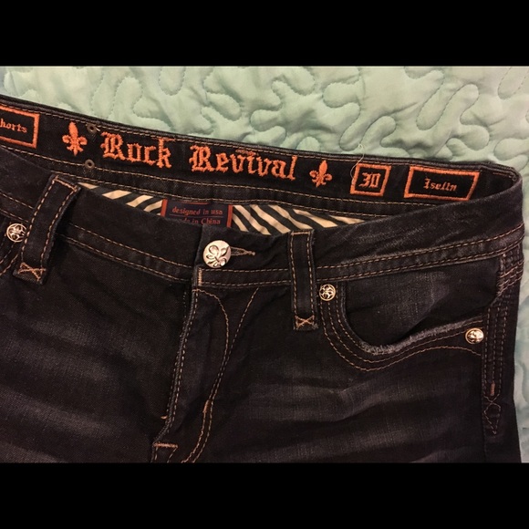 Ladies Rock Revival Jean shorts size 30 - Picture 2 of 5