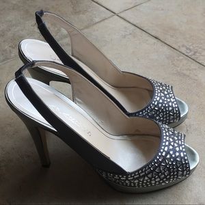 Gorgeous silver shoes