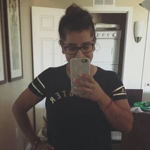 Meet your Posher, Leonila