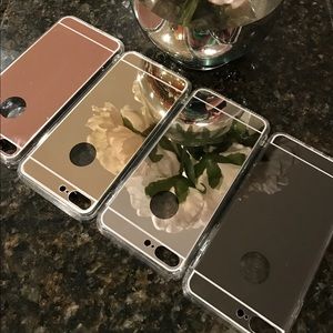 iPhone mirror case