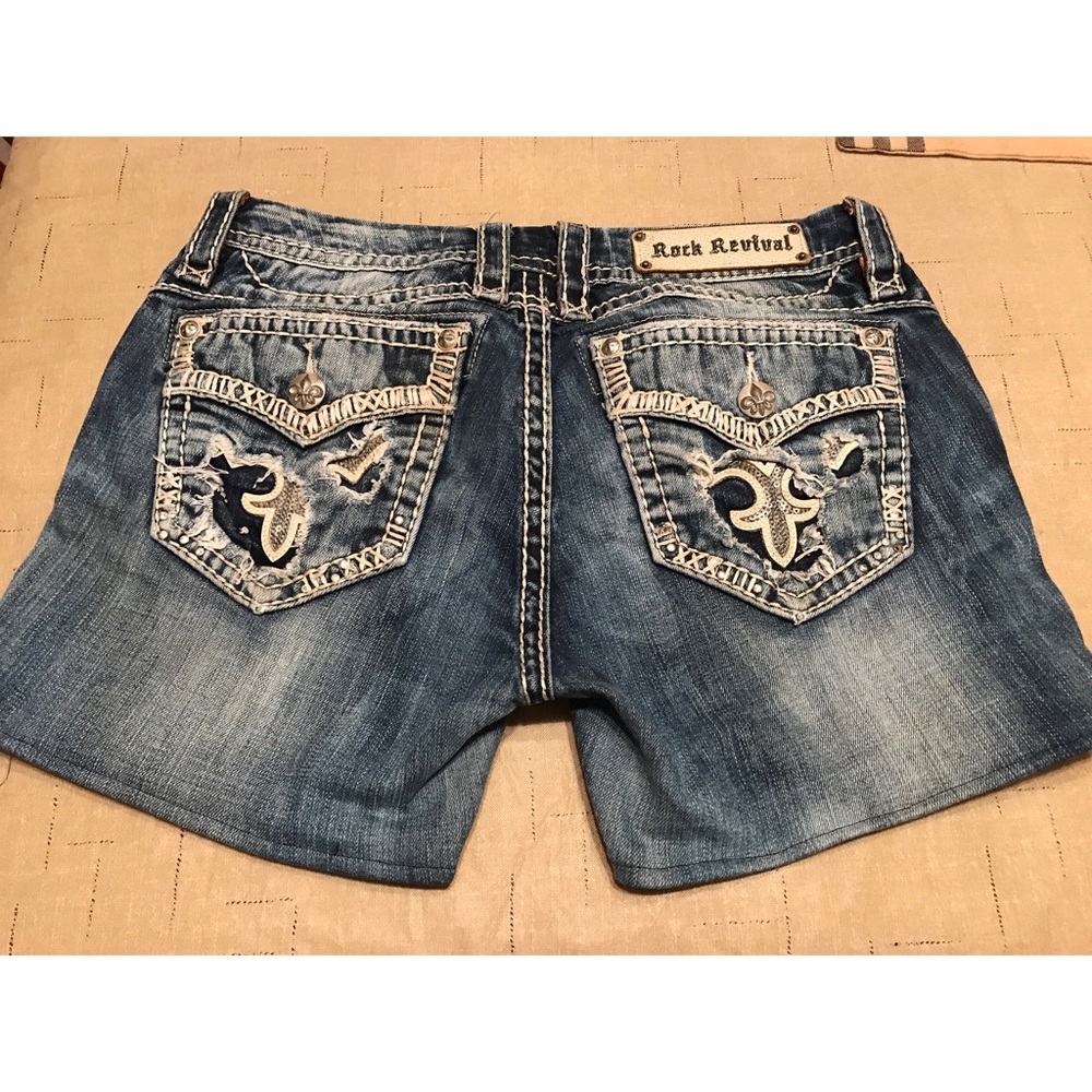 Rock Revival Shorts size 29