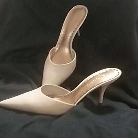 Shoes - Picture 2 of 2