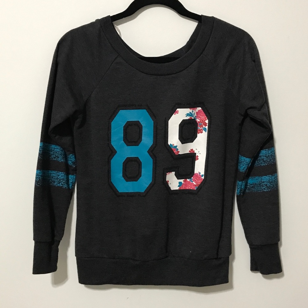 89 Sweatshirt