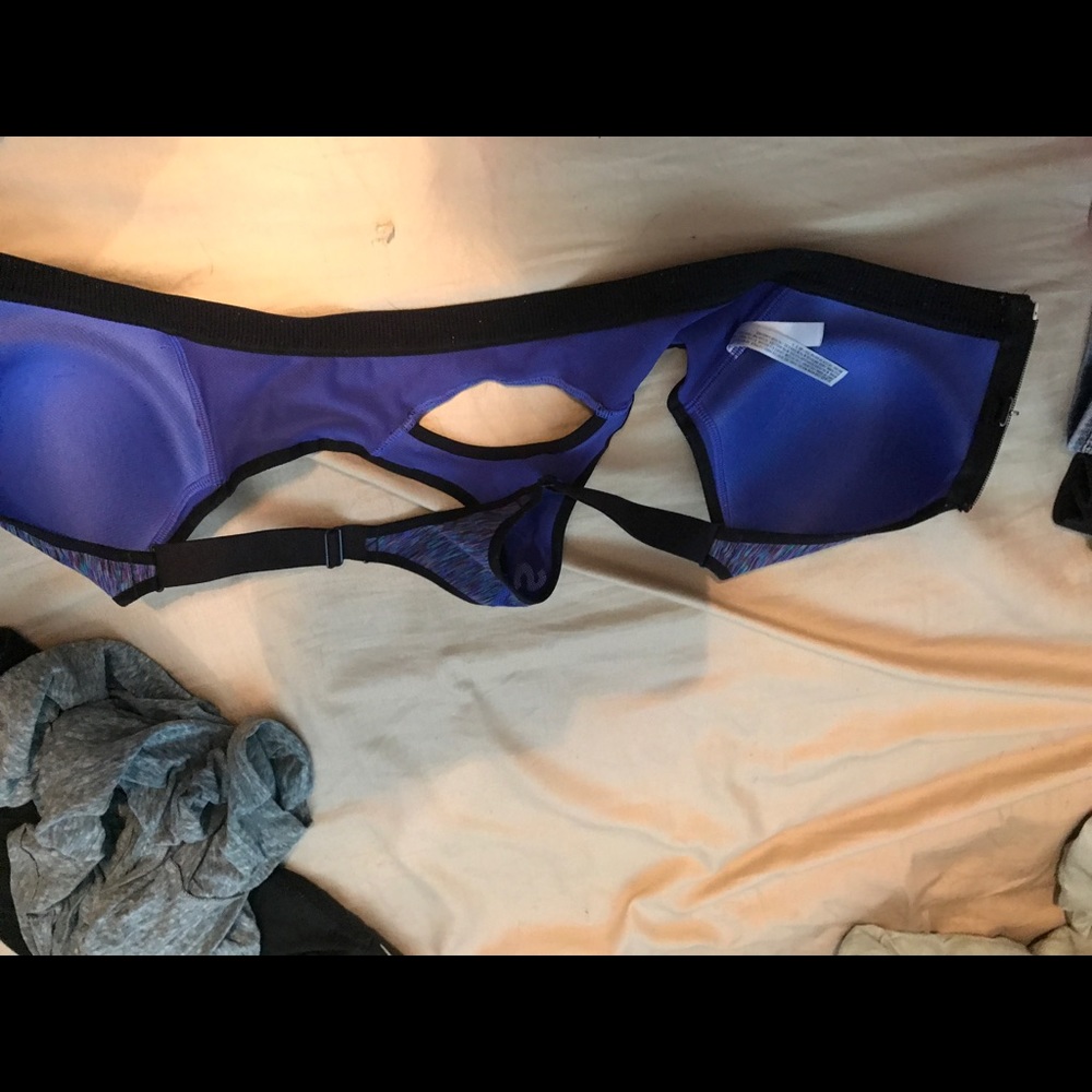 All vs! - Picture 2 of 4