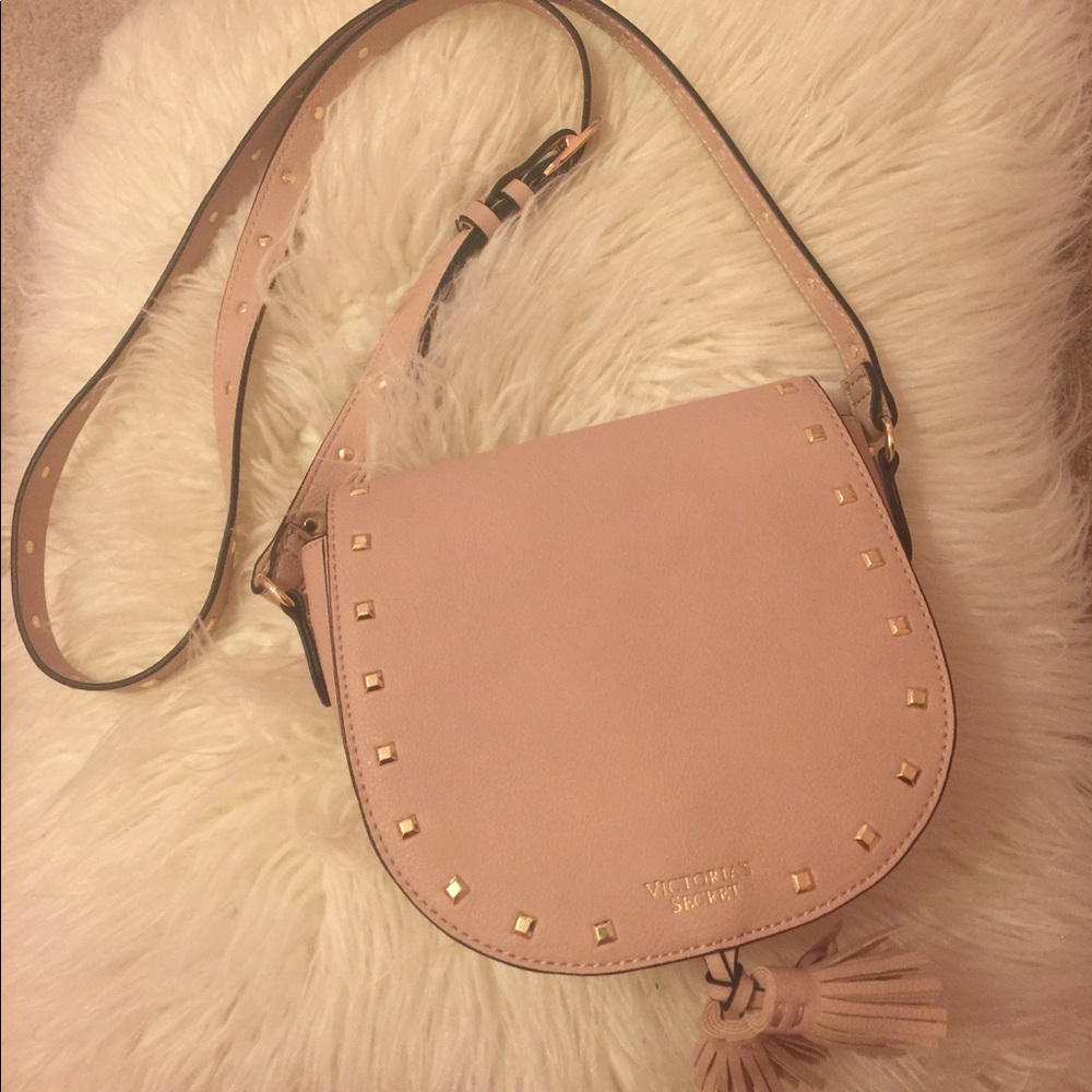 Blush Victoria Secret crossover bag
