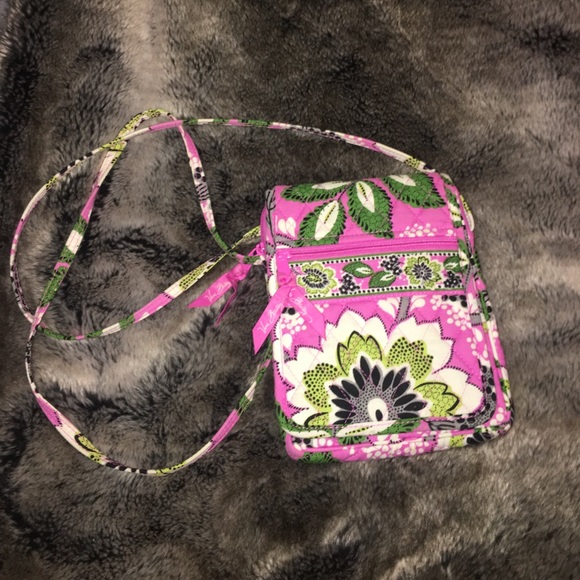 Vera Bradley Never Before Used Cross Body Bag - Picture 1 of 3