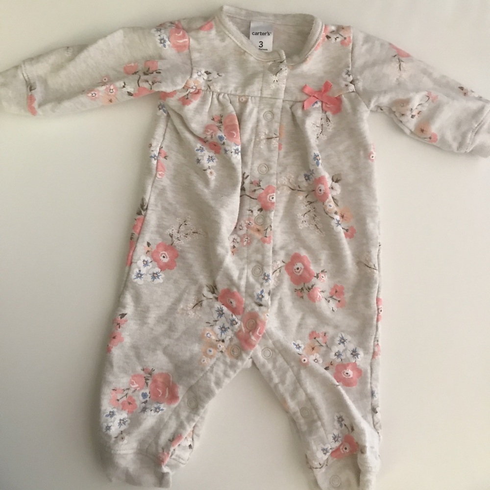 Carter's sleep n' play bundle🌷 - Picture 2 of 3