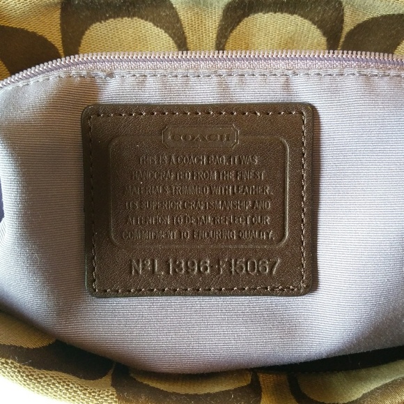 Coach Duffle - Picture 2 of 5