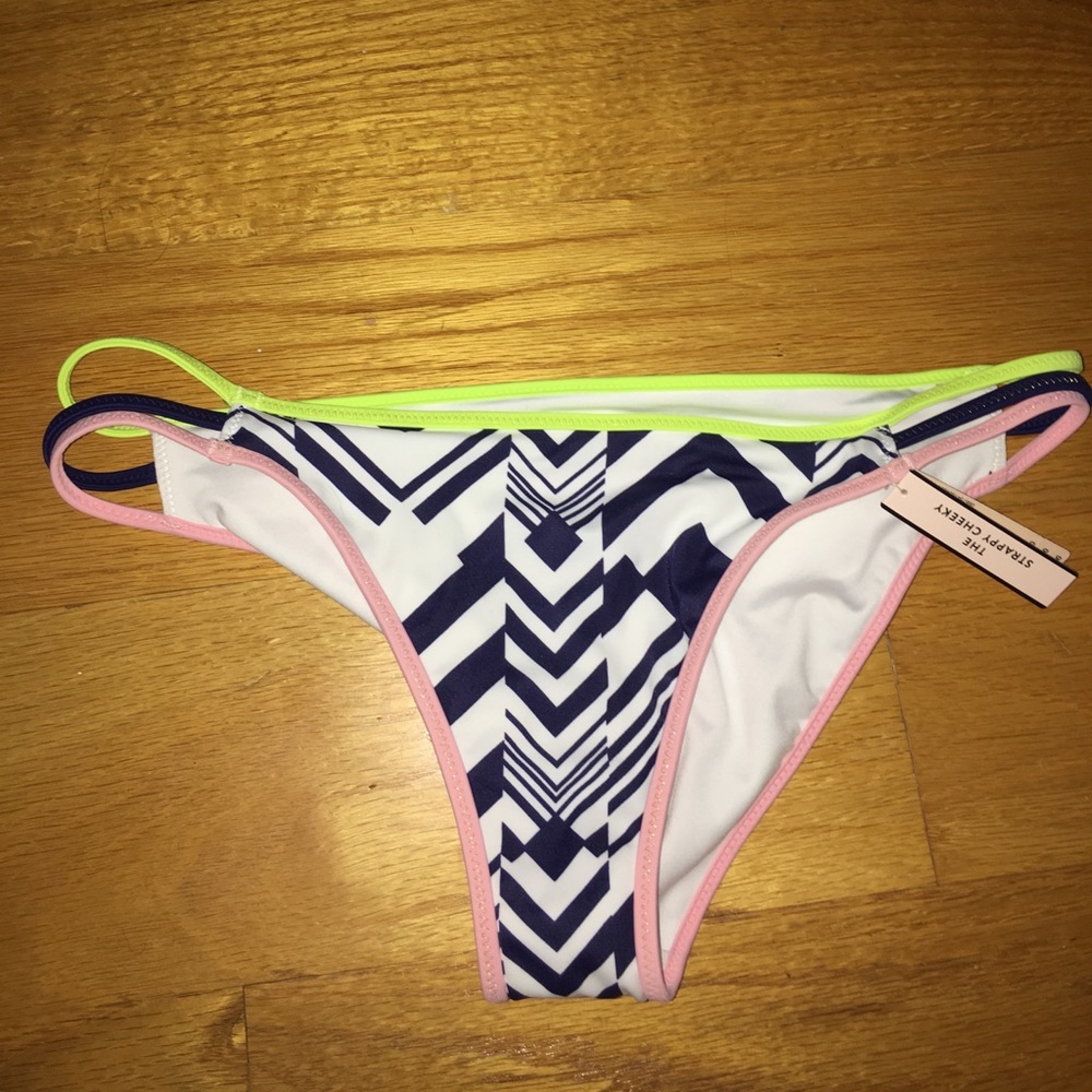 The Strappy Cheeky