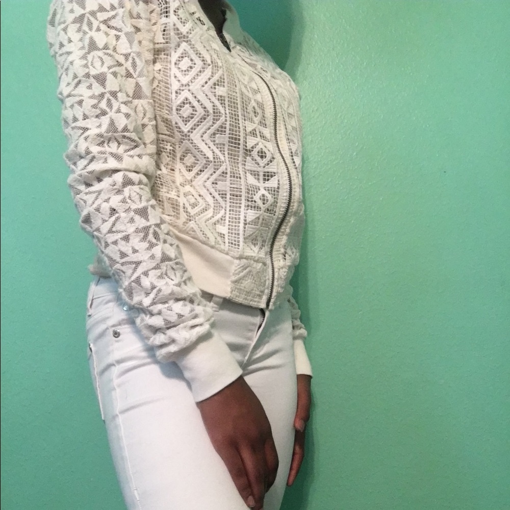 Aztec Jacket - Picture 2 of 2