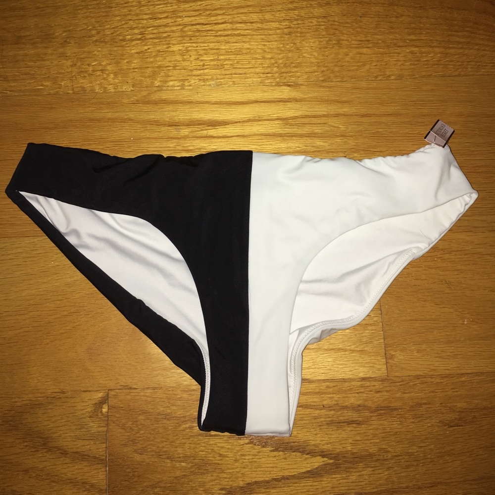 Cheeky Hipster bottoms