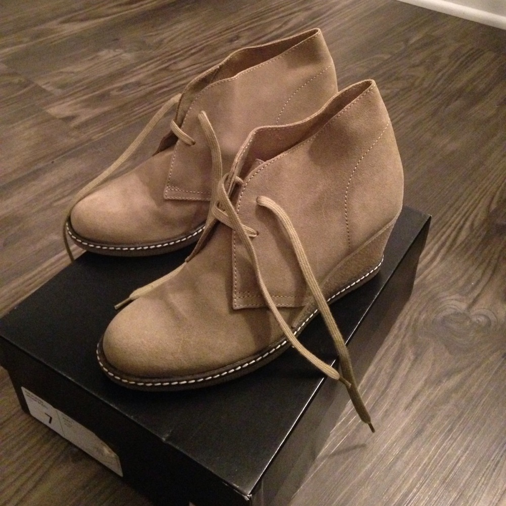 JCrew Macalister wedge boots size 7