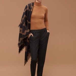 Aritzia Diamond mosaic Scarf