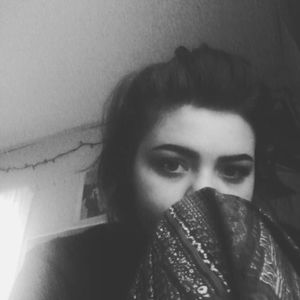 Meet your Posher, Abigail