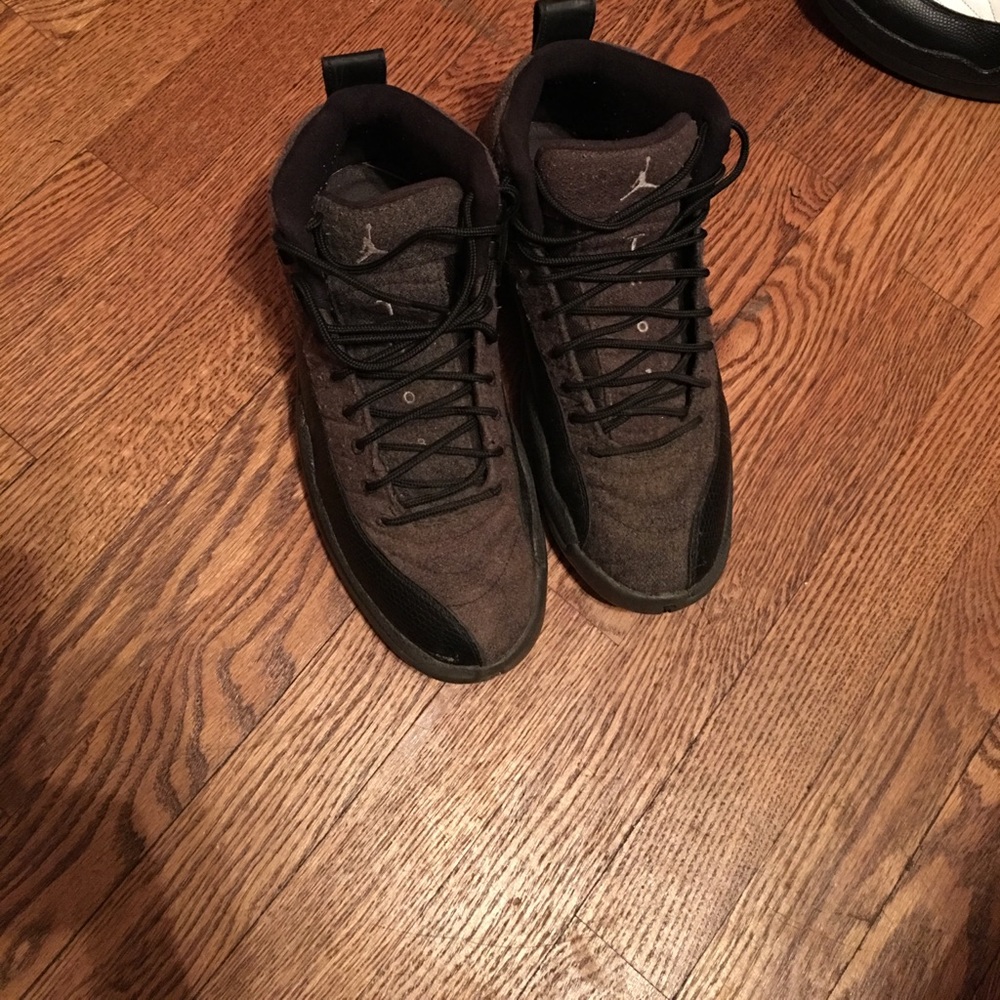 Jordan 12 Wool 7/10