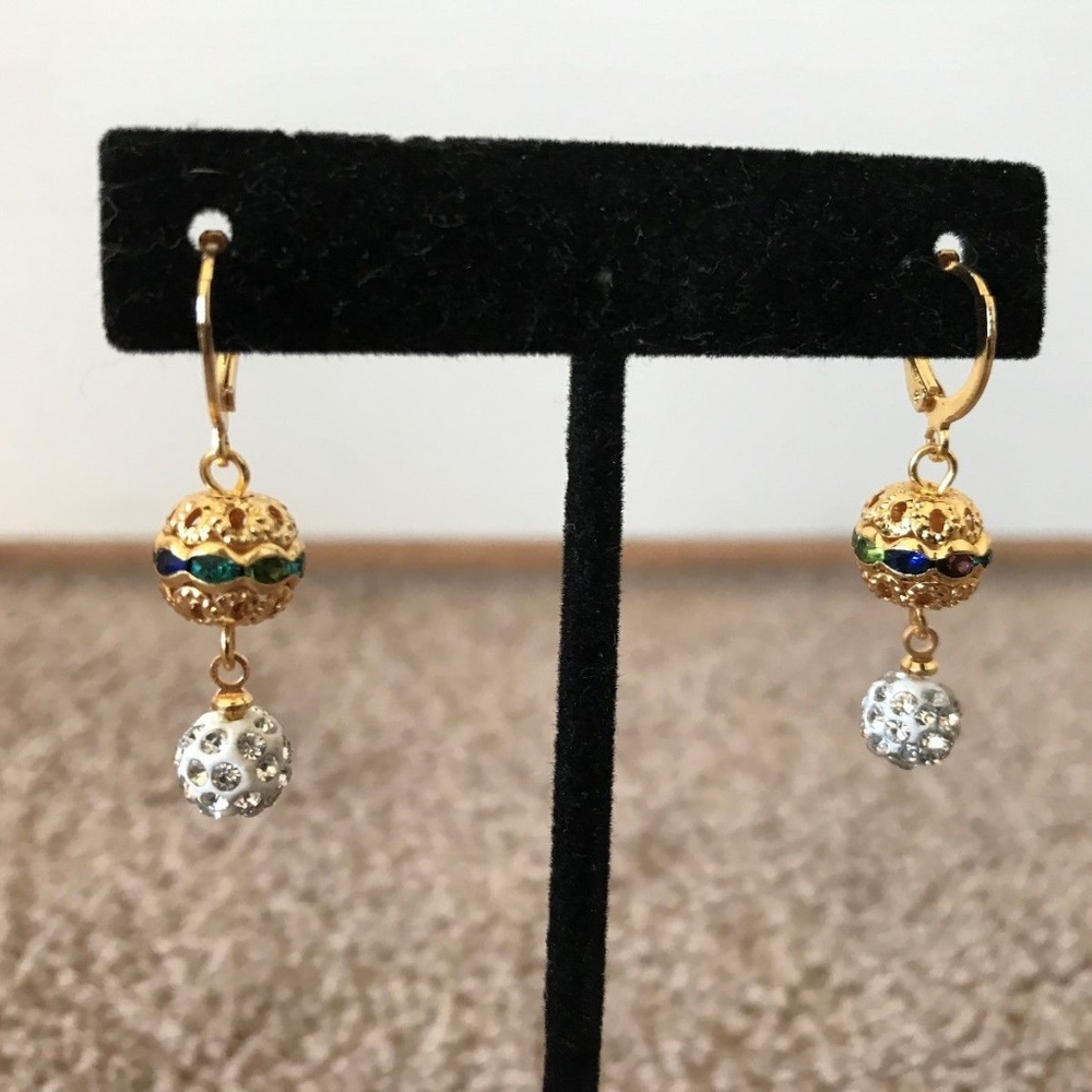 Womens Gold Earrings Fancy Ear Jewelry - Picture 5 of 7