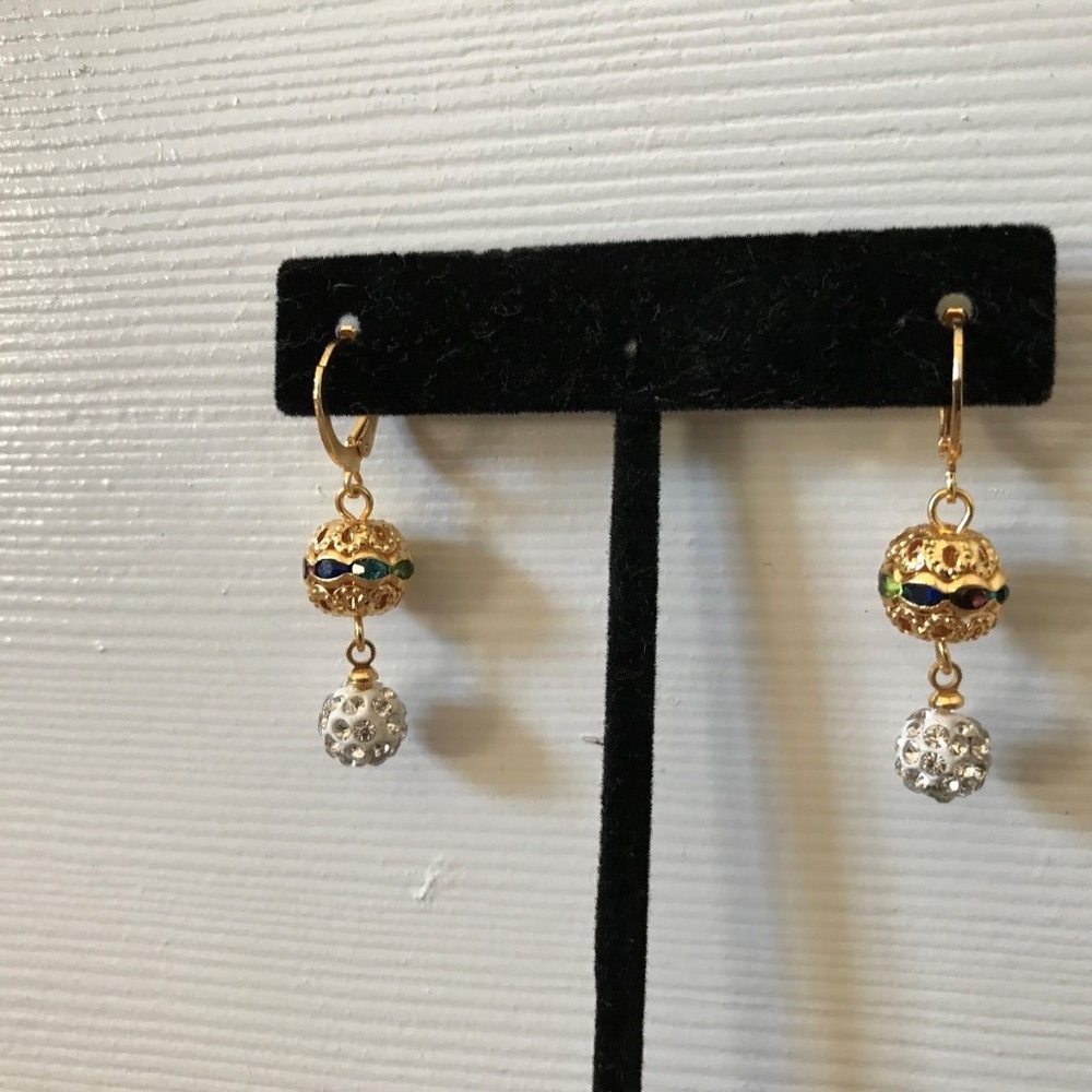 Womens Gold Earrings Fancy Ear Jewelry - Picture 4 of 7
