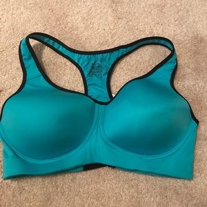 Brand new Nike sports bra just took tags off