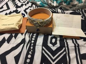 Authentic white and gold Louis vuitton belt