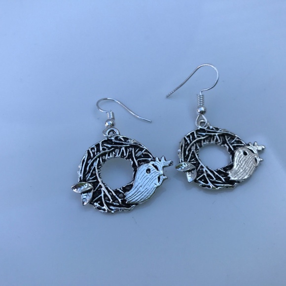 Womens Earring Silver Plated Hook Branches Bird - Picture 2 of 8