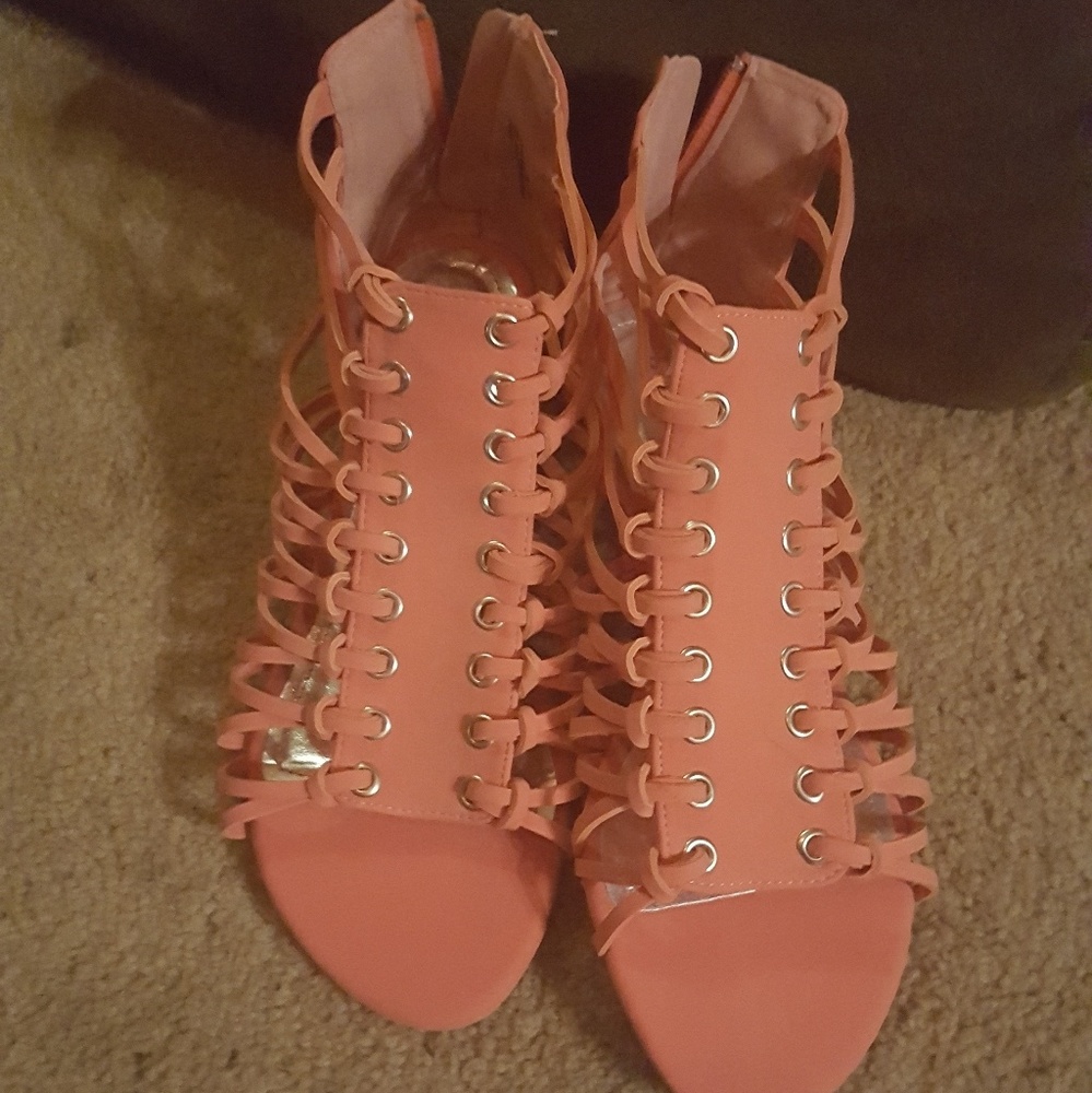 Peach Bamboo Gladiator Strap Sandals