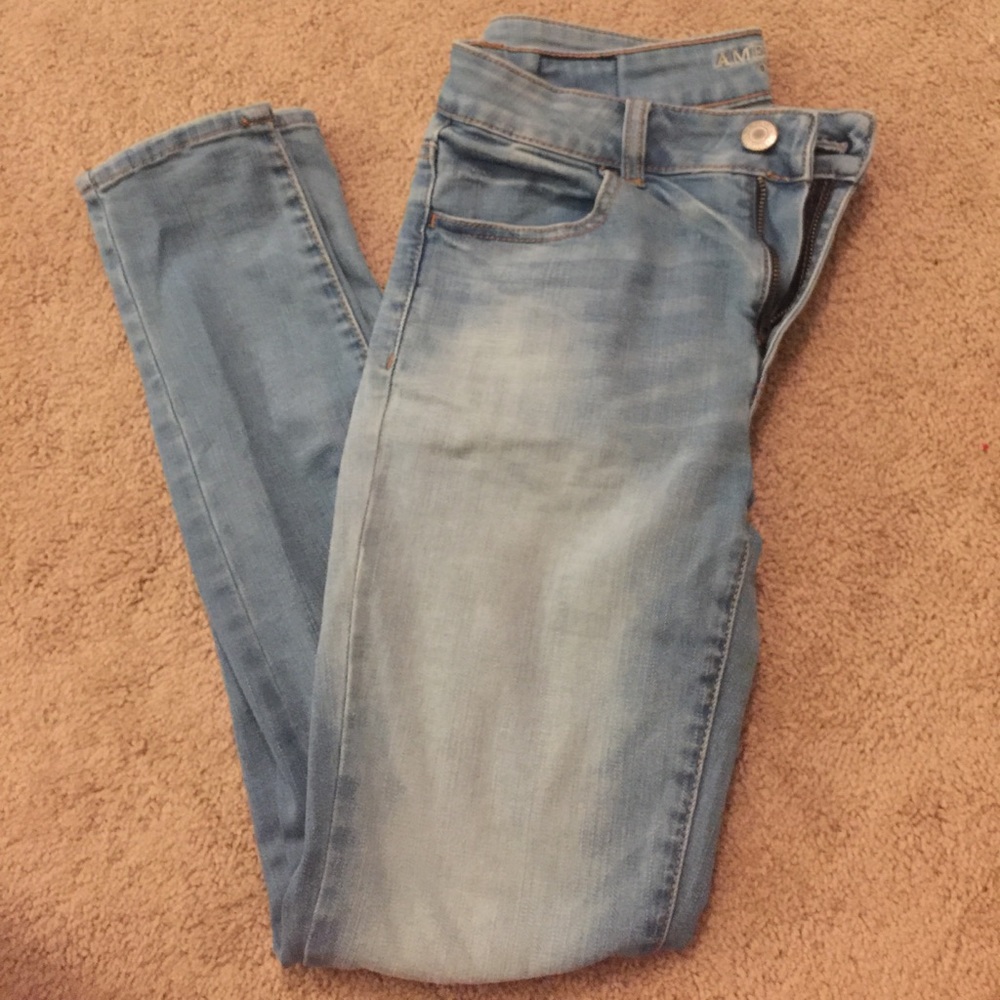 American eagle light wash jegging