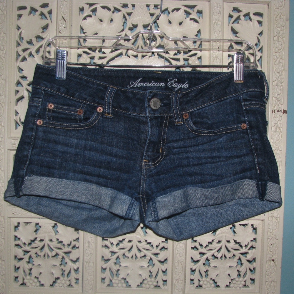 AMERICAN EAGLE dark jean shorts