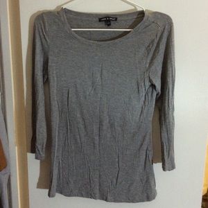 3/4 Sleeved Gray Shirt